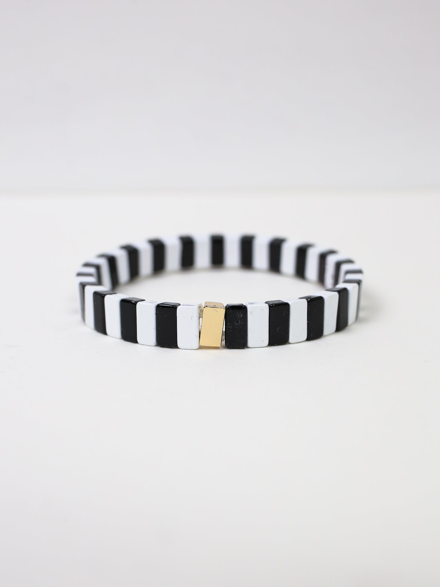 Thin Black/White Bracelet